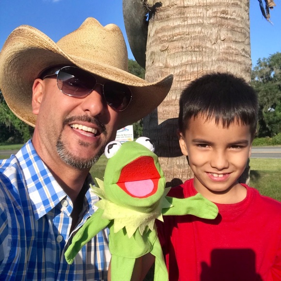 Meet your Posher, Jc - Picture 5 of 6